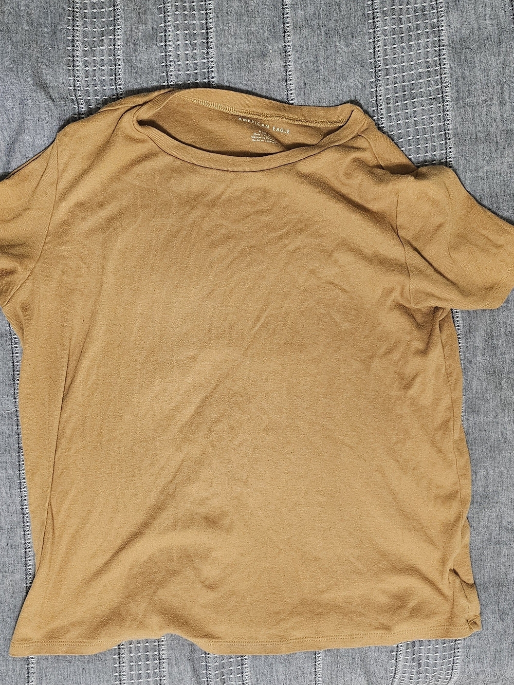 American Eagle Outfitters Crew Neck T-Shirt